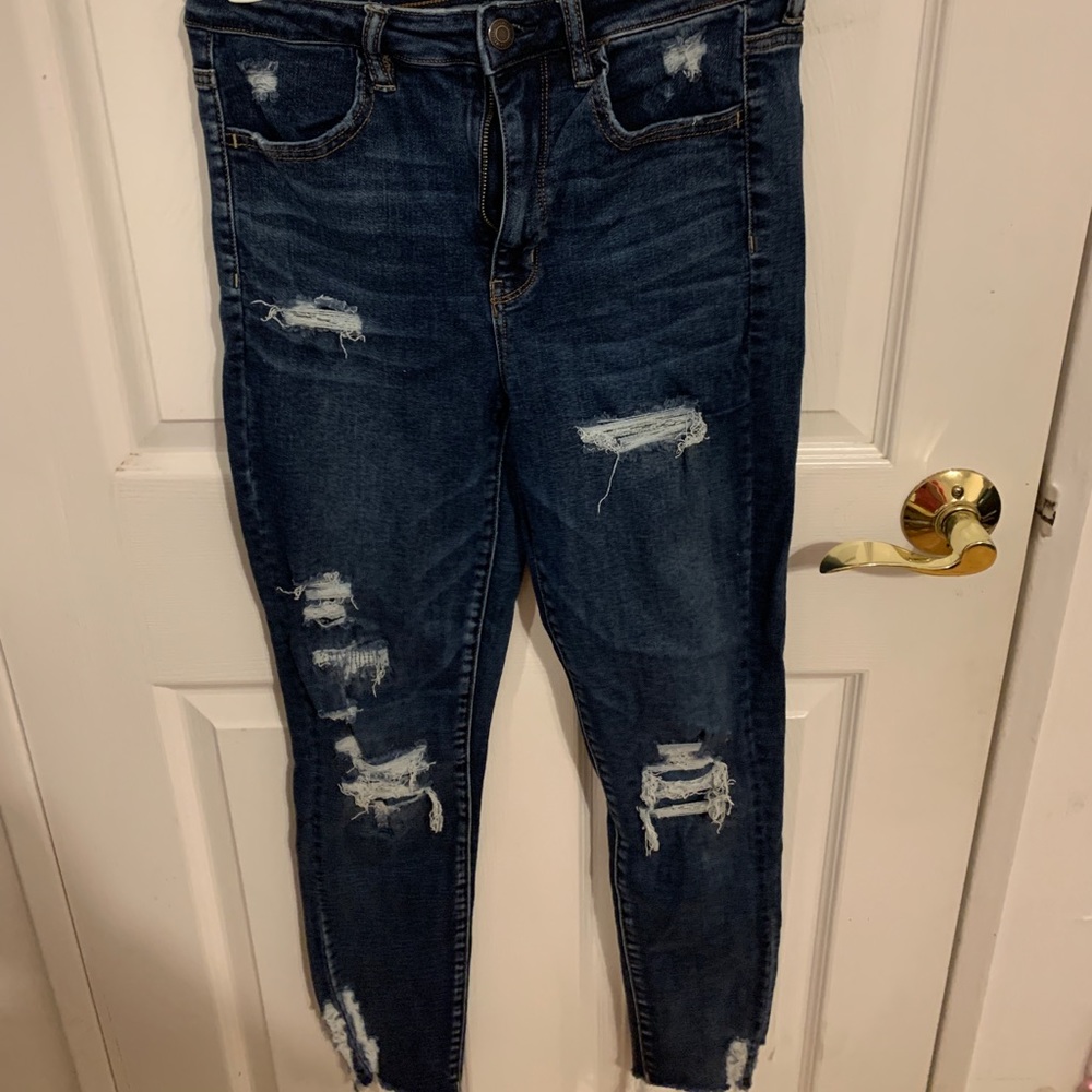 American Eagle Distressed Jeans